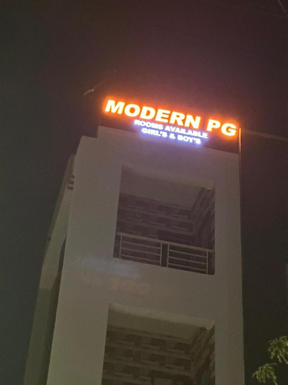Modern Pg Hostel Πούνε Εξωτερικό φωτογραφία
