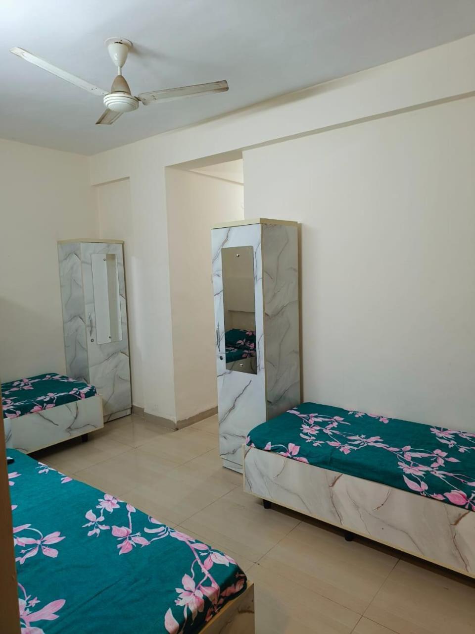 Modern Pg Hostel Πούνε Εξωτερικό φωτογραφία